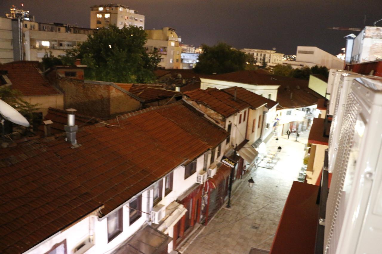 Hotel Ultra Star Skopje Exteriör bild